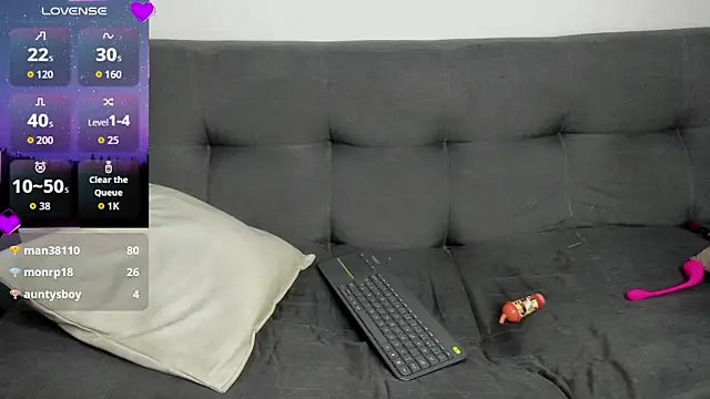 Nikki__uwu's Live XXX Chat