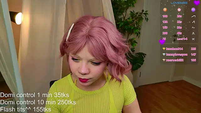 Chatroom XXX en direct de Waifu_Ketrin