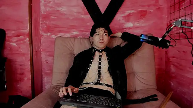 Eliot_X's Live XXX Chat