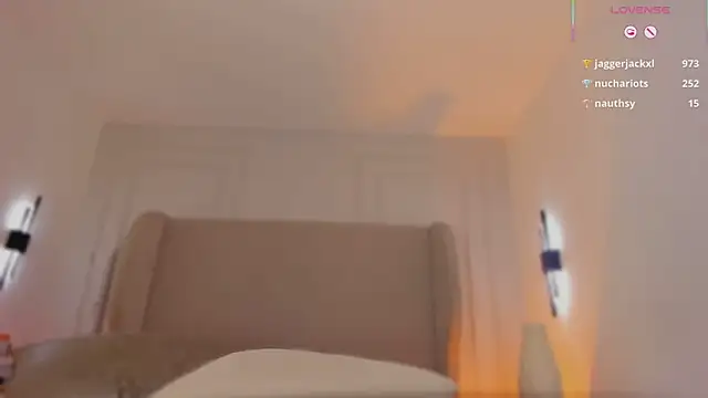 luisah_'s Live XXX Chat