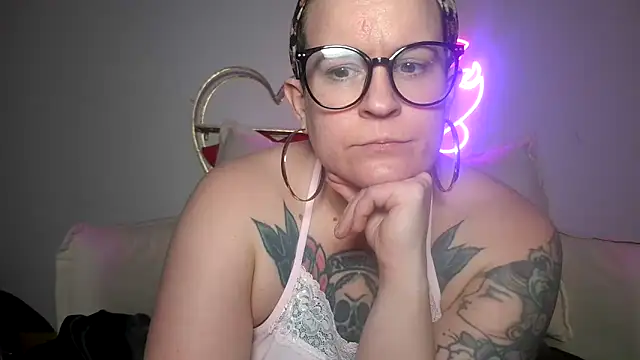 quinnmariexo's Live XXX Chat