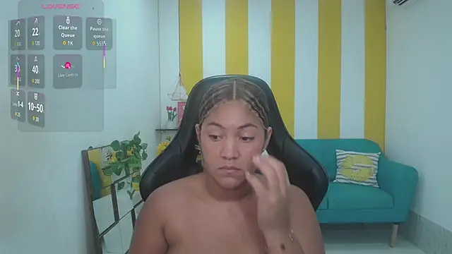 Cristal_War's Live XXX Chat