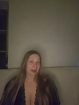 katiestevens' Live XXX Chat