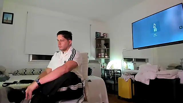 mr_almo's Live XXX Chat