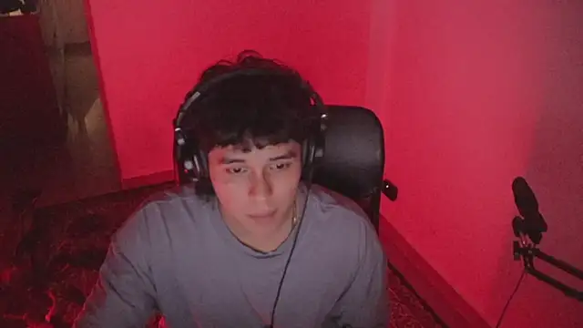 Tony_Hoffa's Live XXX Chat