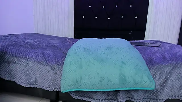 Chatroom XXX en direct de nicky_angel1