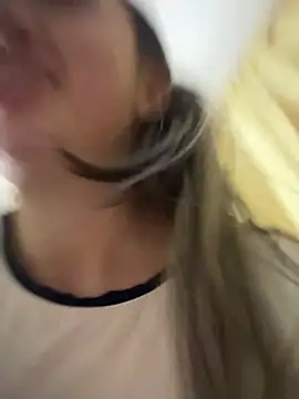 VictoriaGerard_Pink's Live XXX Chat