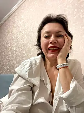 Chat +18 de Kiramagic ao vivo