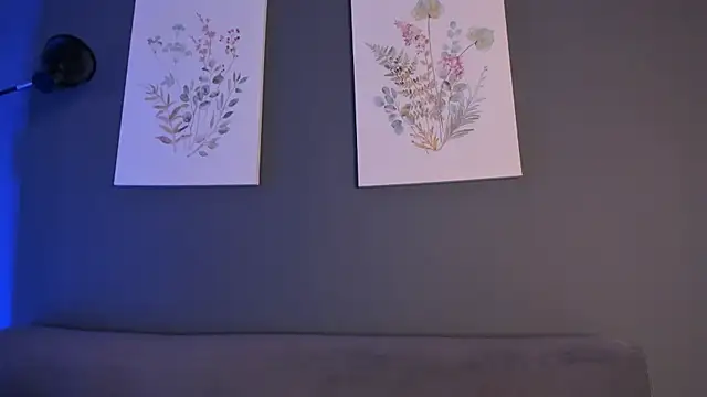 emy_williams' Live XXX Chat