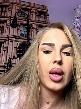 Chat +18 de AubrieleRouj1 ao vivo