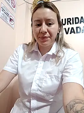 Hannah-colx live XXX chat