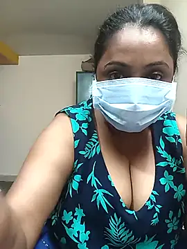 queendivya's Webcam Show
