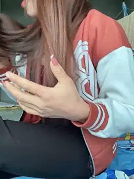 nhinhi-sexy's Live XXX Chat