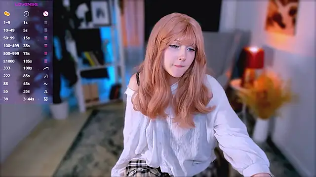 DelilahTaylor: онлайн-секс-чат