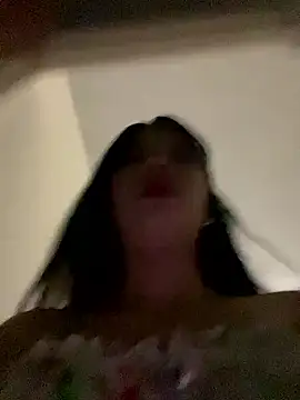 Emi_blair's Live XXX Chat