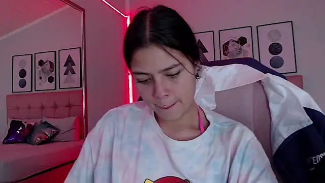 KikiVelvet's Live XXX Chat