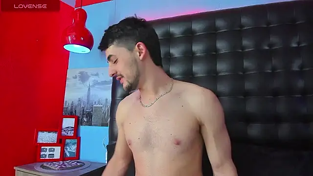 Jo_Silva99's Live XXX Chat