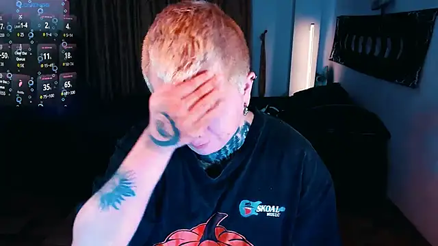 Chat +18 de Marieblueeyes ao vivo