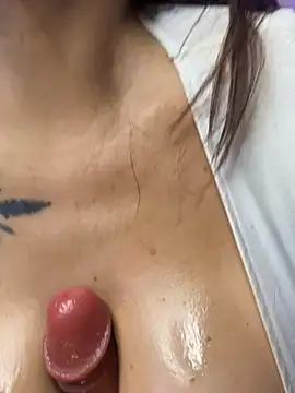 lonely_shewolf's Live XXX Chat