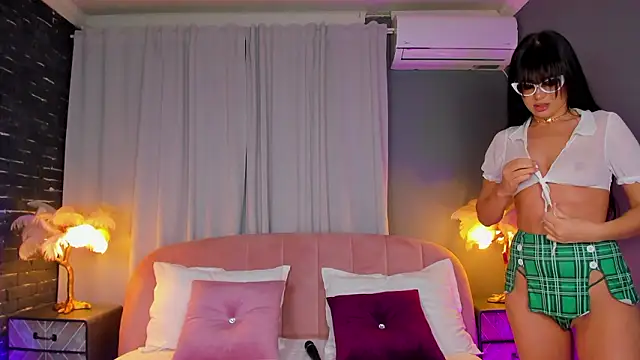 Sembang XXX Secara Langsung AmedeeaBanks