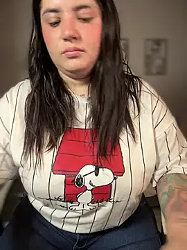 horny_roomiess live XXX chat