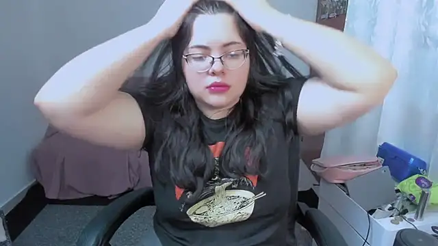 Aria_Fullbuster's Live XXX Chat