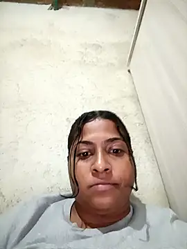 Giselabrunette25 Chat XXX in diretta