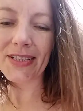 FainaG_Meow Chat XXX in diretta