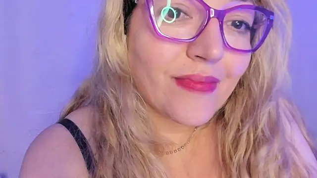 Naty_Mature_'s Live XXX Chat