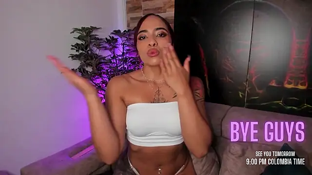 emilyfitness' Live XXX Chat