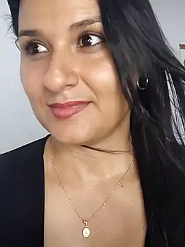 Sembang XXX Secara Langsung elena_jonees