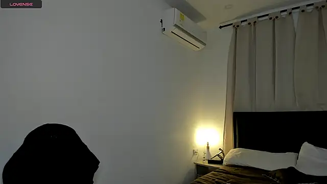 brithany_olson25n Live XXX chat