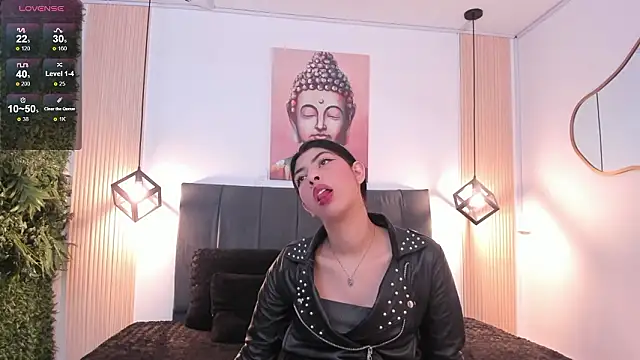 Cassie_bloom live XXX chat