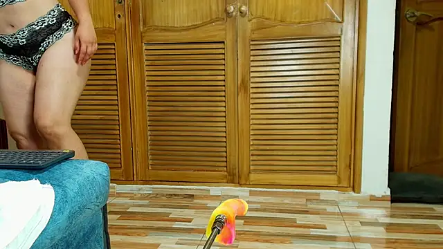 loreen_grey's Live XXX Chat