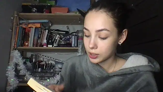 Yuna5343's Live XXX Chat