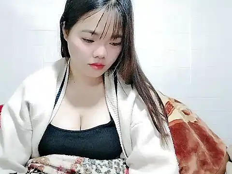 Meomeo-meo のライブXXXチャット