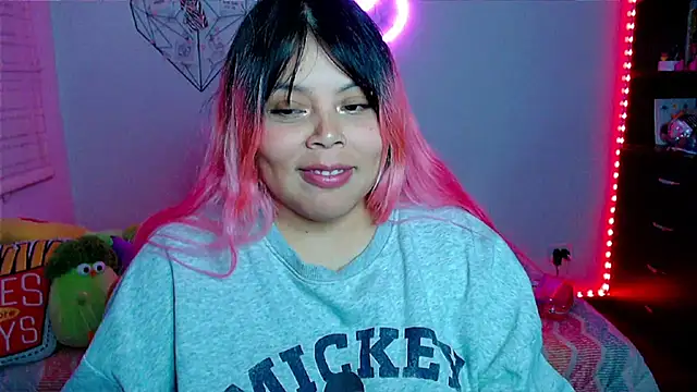 EllieMoonXのライブXXXチャット