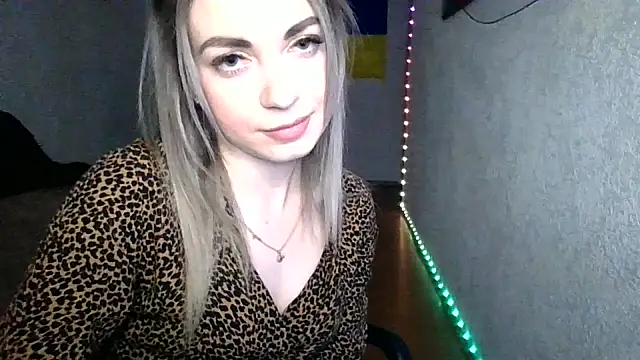 Miss_solomia's Live XXX Chat