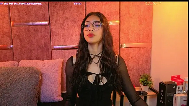 _ViolletteNoir_'s Live XXX Chat