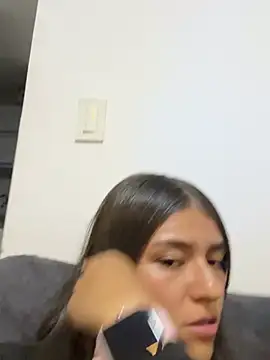 TaylorrHillのライブXXXチャット