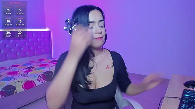 kitty_violet11's Live XXX Chat