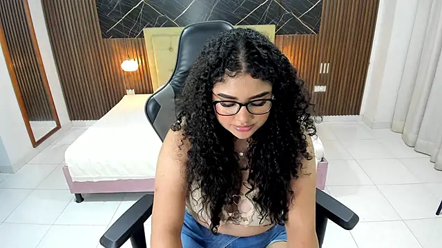 Czat XXX na żywo – Karla18_