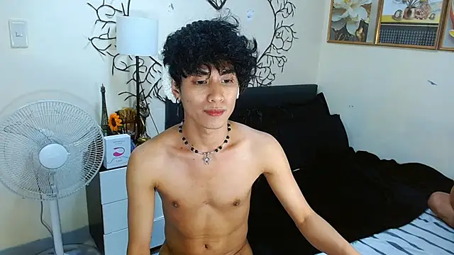 WildestTwink's Live XXX Chat
