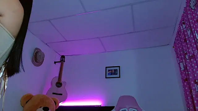 Miss_cand7's Live XXX Chat