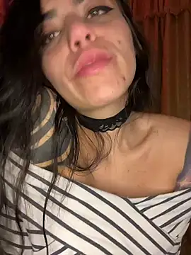 i_am_nina_'s Live XXX Chat