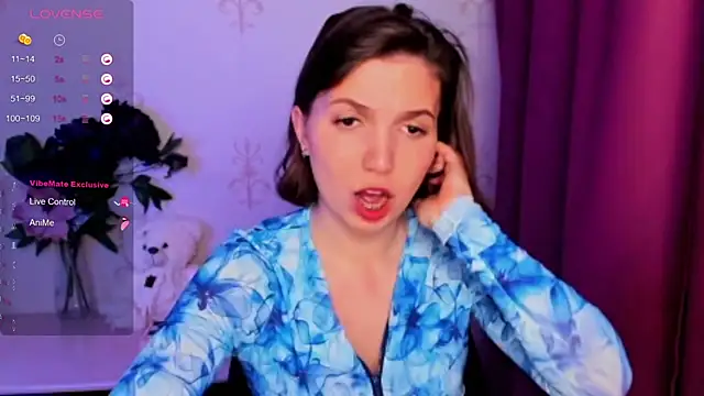 KindHazelHere_'s Live XXX Chat