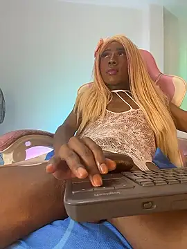 Mara_royal's Live XXX Chat