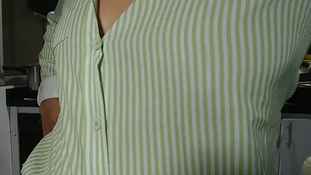 kateleyagrey's Live XXX Chat