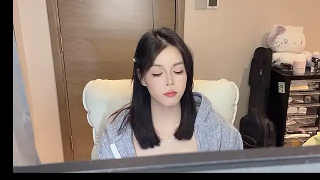 Koi-00's Webcam Show