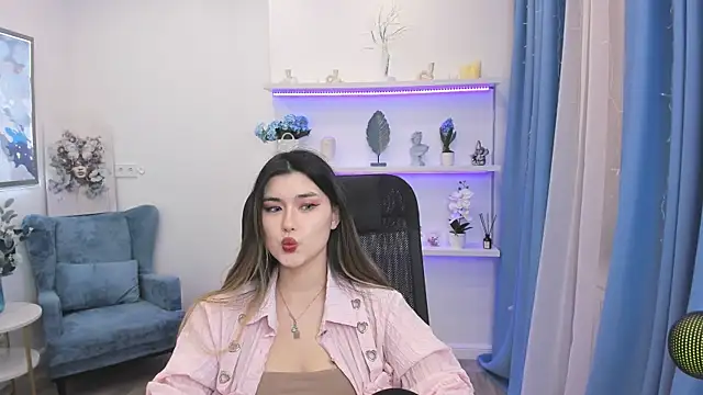 AnneTLi's Live XXX Chat